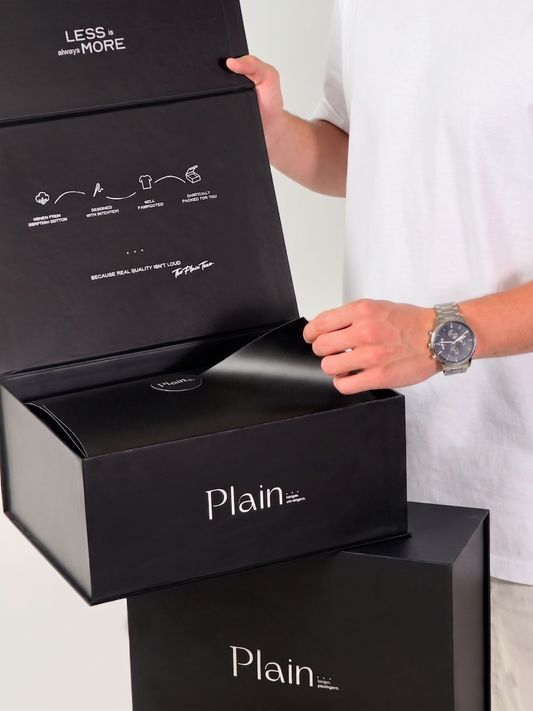 Linear Premium | White